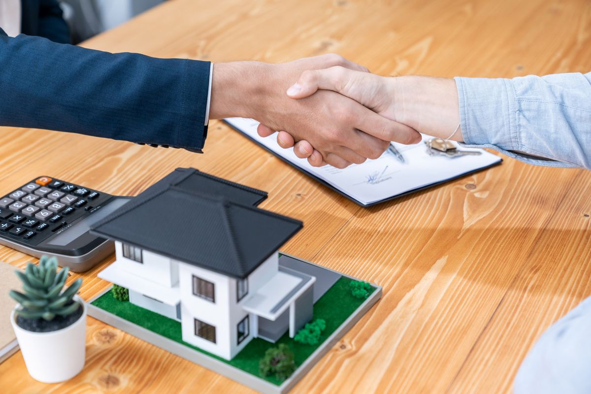 5 Legal Mistakes Winnipeg Homeowners Make When Selling Without a Realtor 5 Legal Mistakes Winnipeg Homeowners Make When Selling Without a Realtor