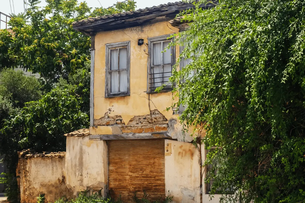 How to Sell a Teardown Property